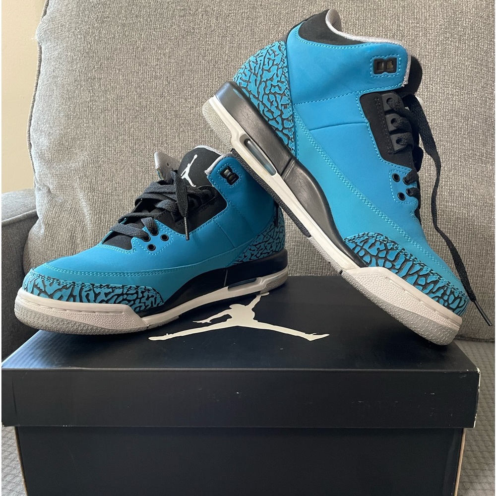 Jordan 3 powder blue sz 7y